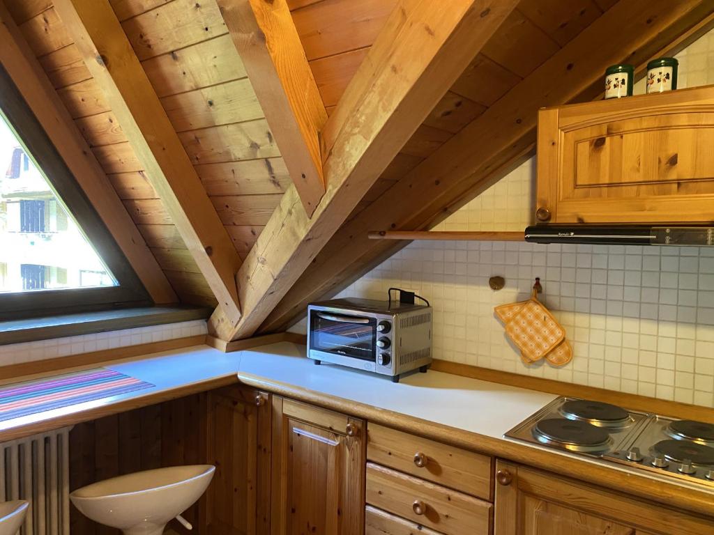 Kuchyň nebo kuchyňský kout v ubytování Condominio Gaiolin