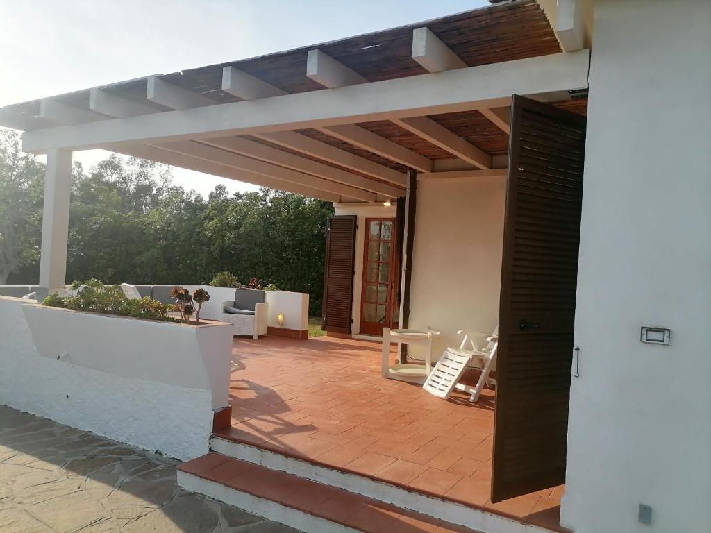 Balkon lub taras w obiekcie VILLETTA ELBA LE PALME LIDO DI CAPOLIVERI