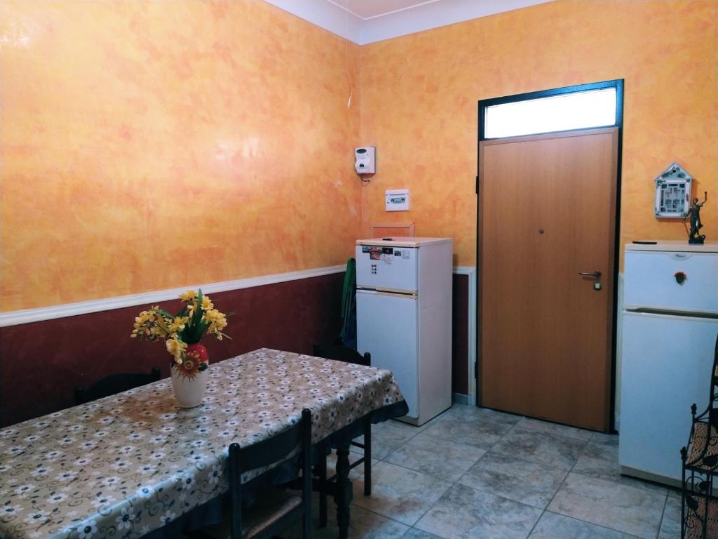 Kuchnia lub aneks kuchenny w obiekcie Casa Vacanze da Antonio