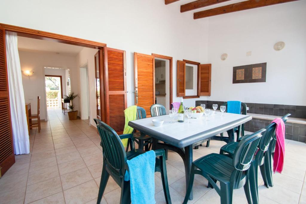 Zdjęcie z galerii obiektu Villa Felita by Sonne Villas w Cala Galdana