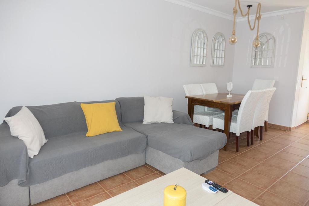 Fotografia z galérie ubytovania Apartamento Jardin del Golf v destinácii Novo Sancti Petri
