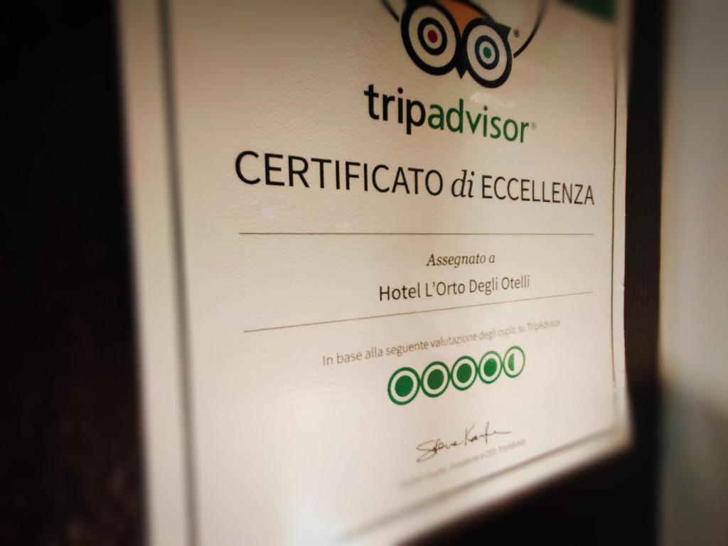 Certifikát, hodnocení, plakát nebo jiný dokument vystavený v ubytování Hotel L' Orto degli Otelli