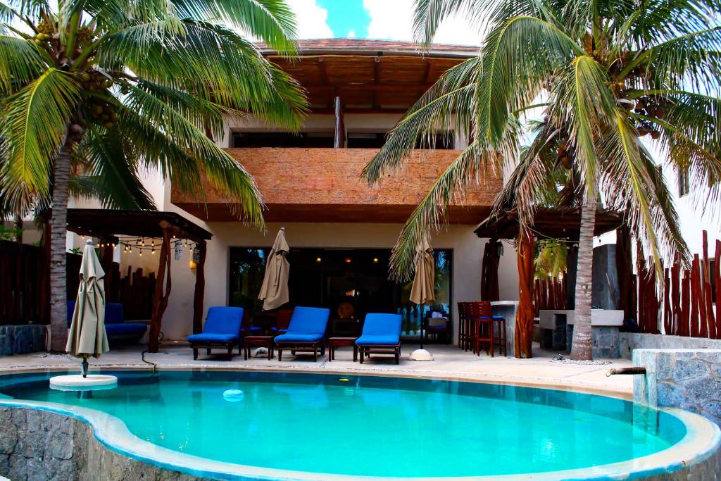 Egina Luxury Villa