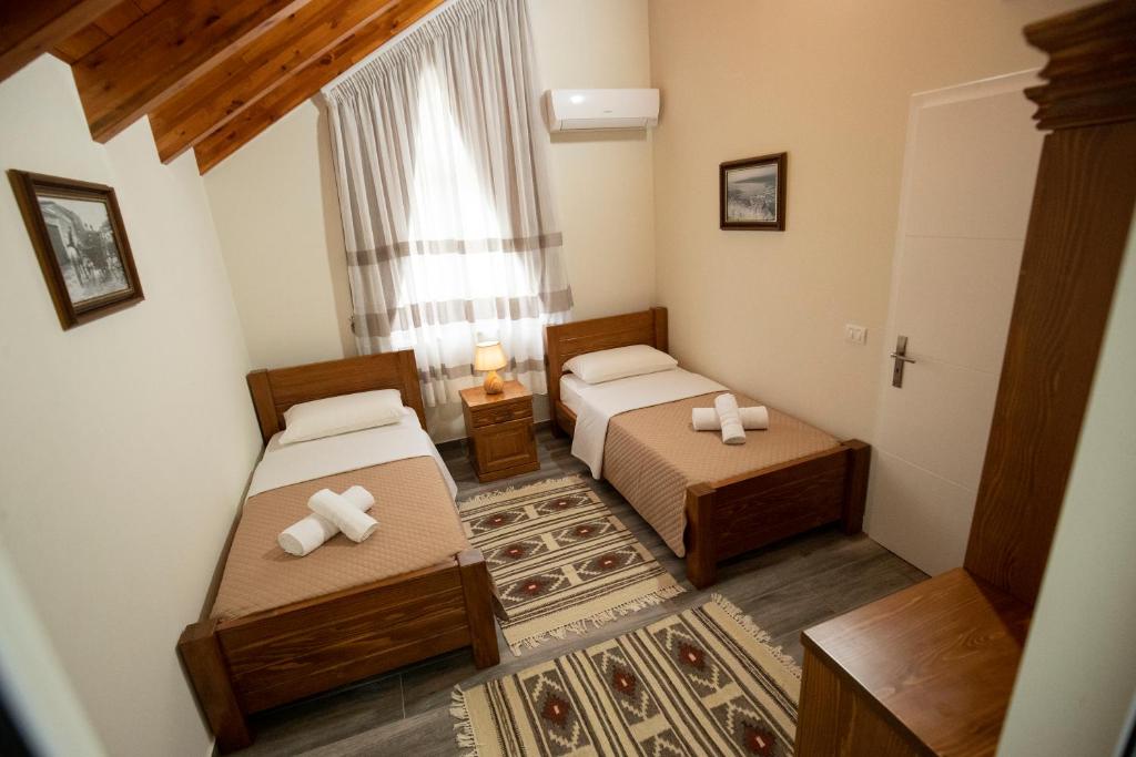 Postel nebo postele na pokoji v ubytování Xhuli Guesthouse