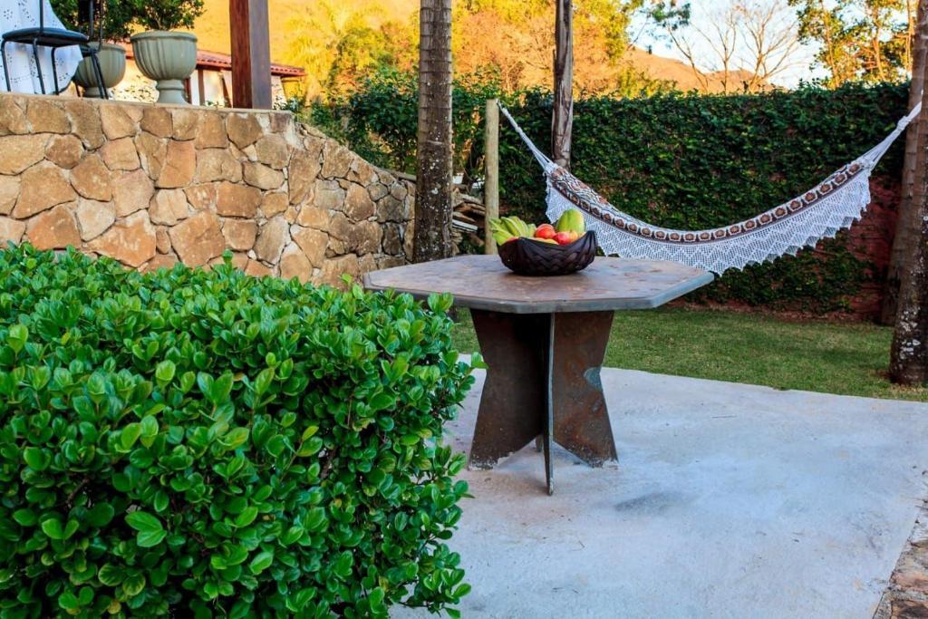 Temporada Retiro do Chalé Brumadinho MG - テラス付きのアパート