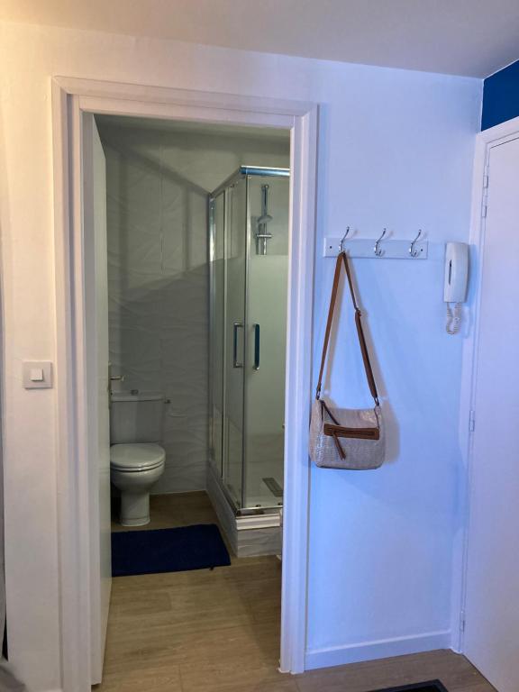Kúpeľňa v ubytovaní La Rochelle Gabut Vieux Port superbe emplacement