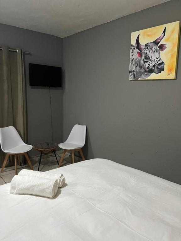 Tshukudu Guesthouse, Soweto Updated 2023 Prices