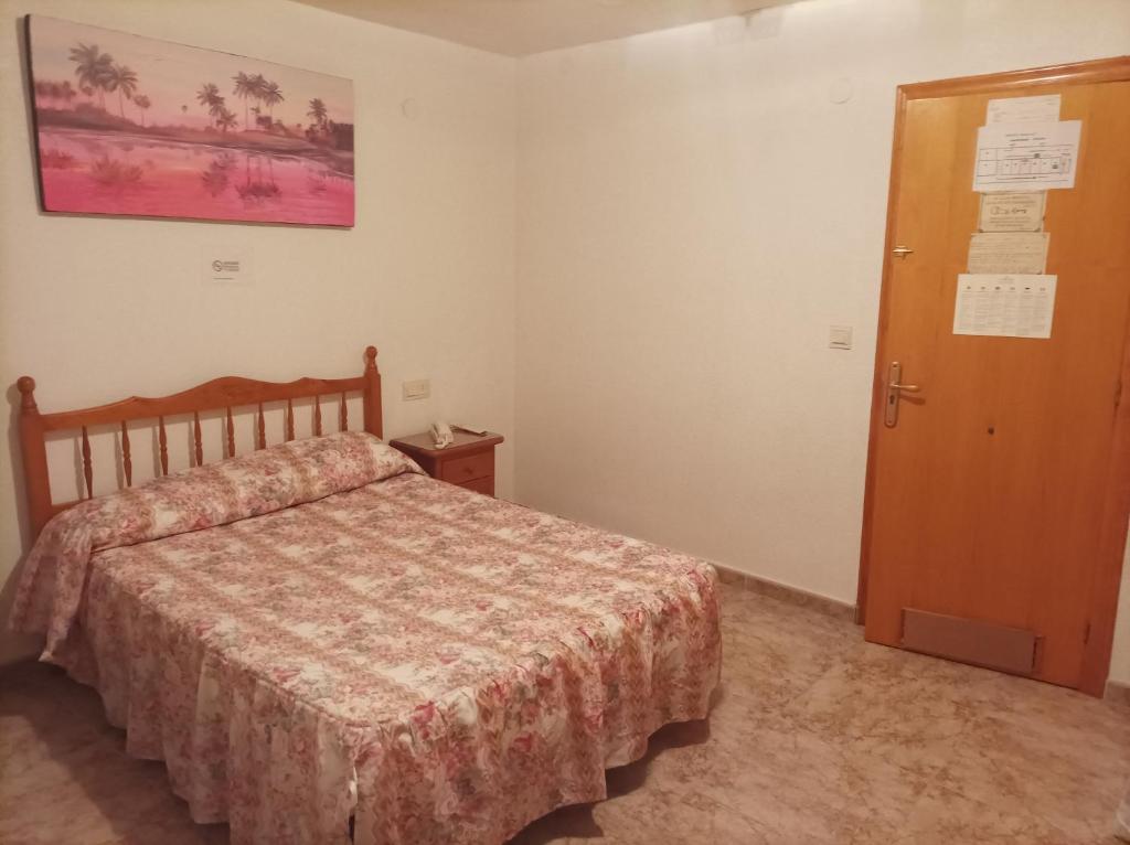 Pensión- Mari Loli, Guardamar del Segura – Updated 2023 Prices