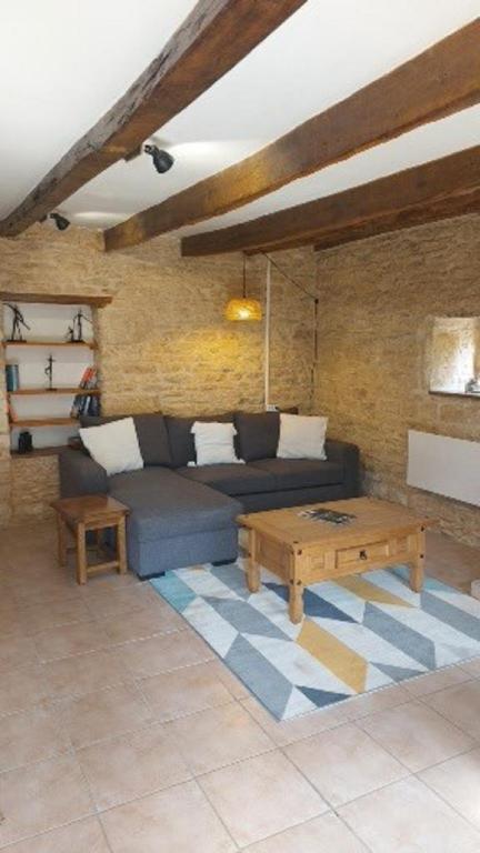 Zdjęcie z galerii obiektu NATURA SERENA Gîte IRIS w mieście Messé