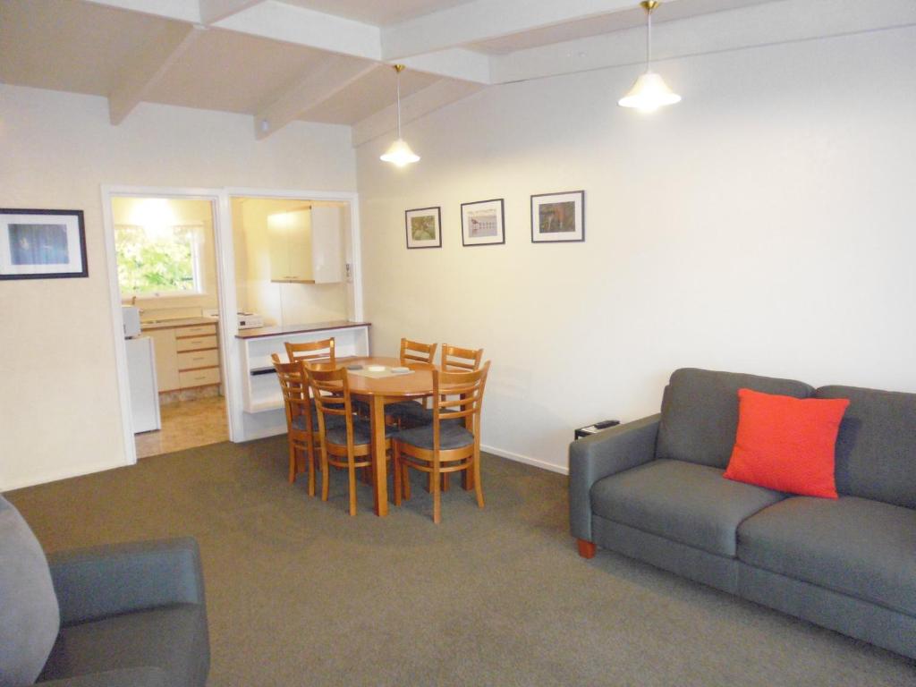 Spa Lodge Motel - Resim 33