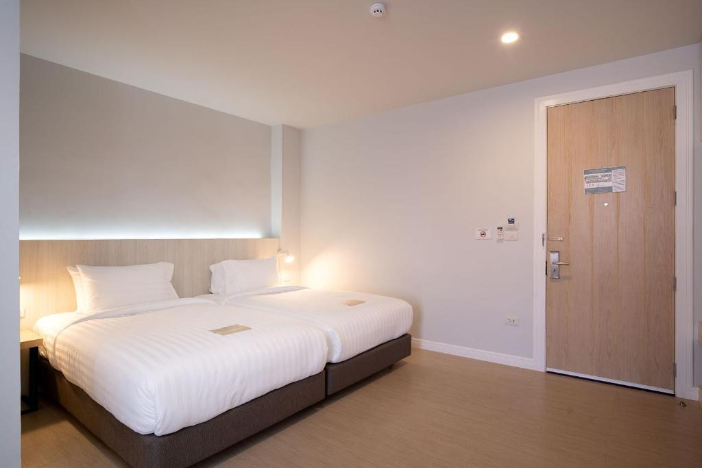 The Pride Hotel Phitsanulok - Superior Twin Room