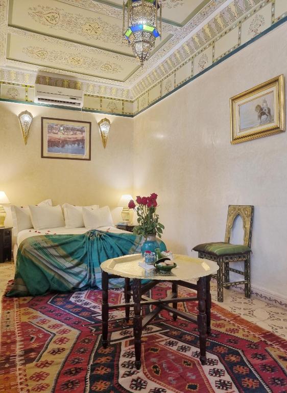 Riad Adriana - Oliva