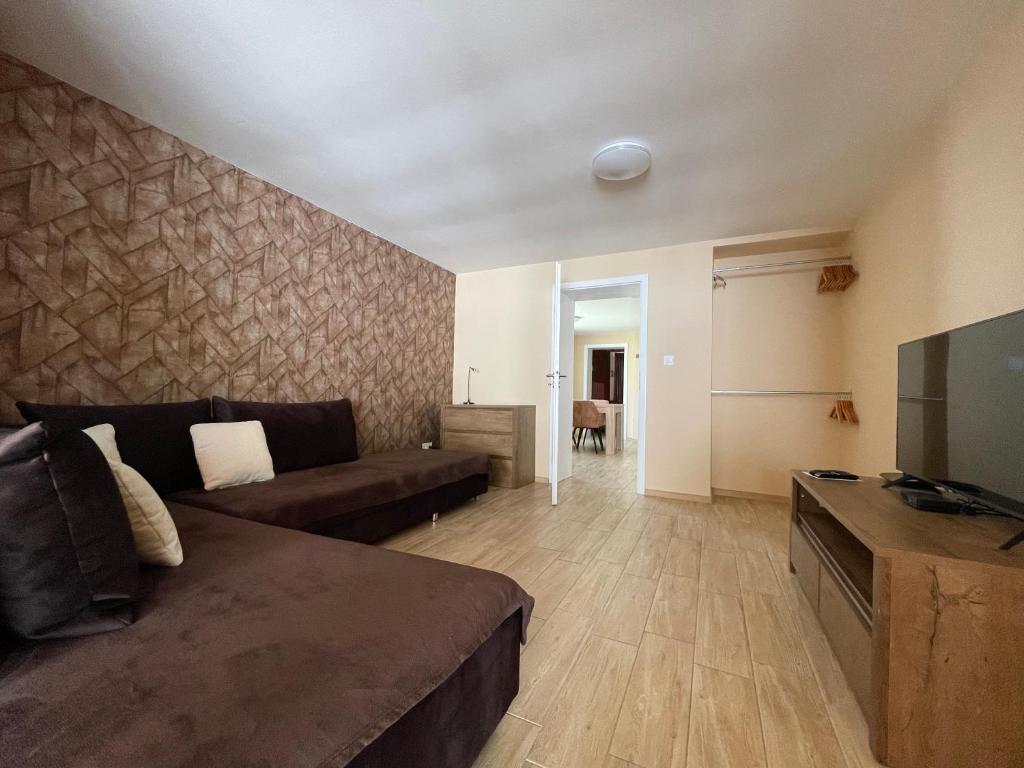 TV a/nebo společenská místnost v ubytování Totina Apartments