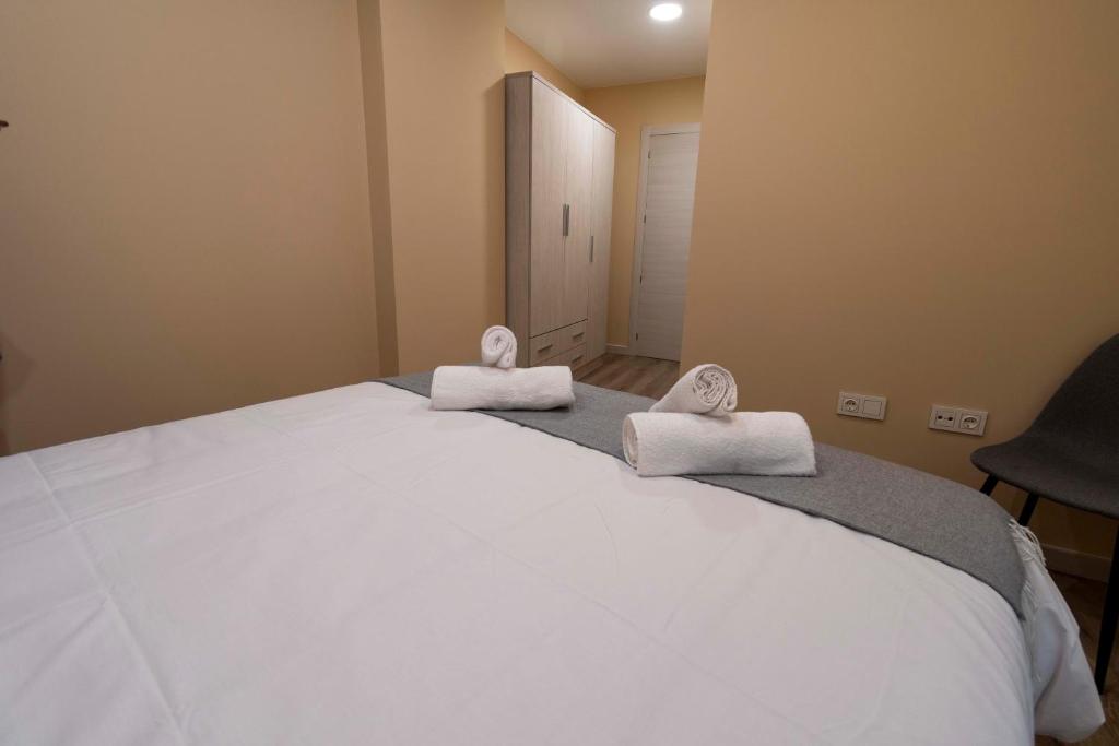 Espectacular piso en casco histórico-plaza Don Gutierre - 9