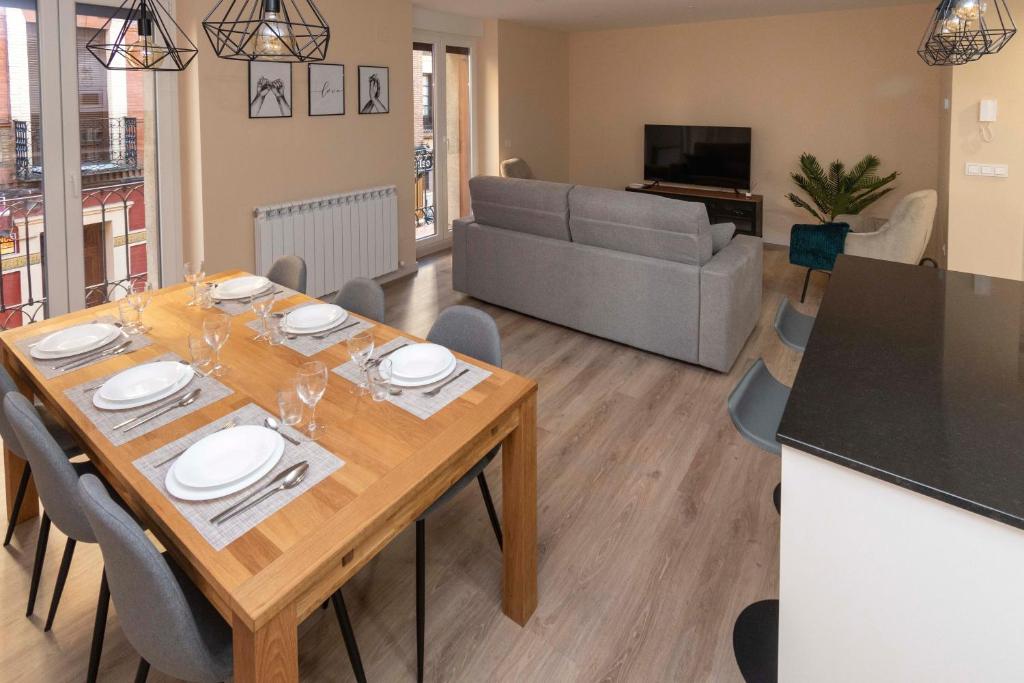 Espectacular piso en casco histórico-plaza Don Gutierre - 16