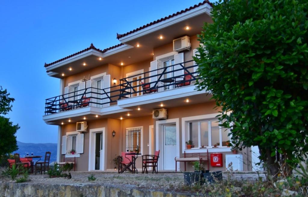 Balkón nebo terasa v ubytování Anemomylos Apartments