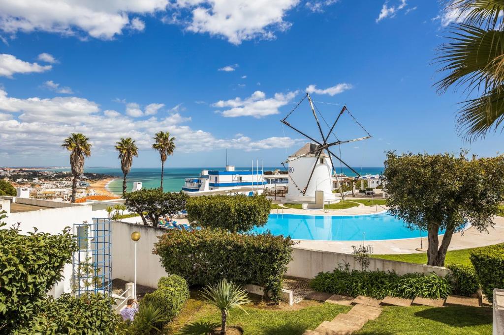 Vista Portuguesa Windmill by Ocvillas
