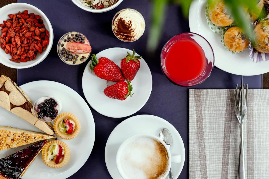 
Single Room with Balcony
