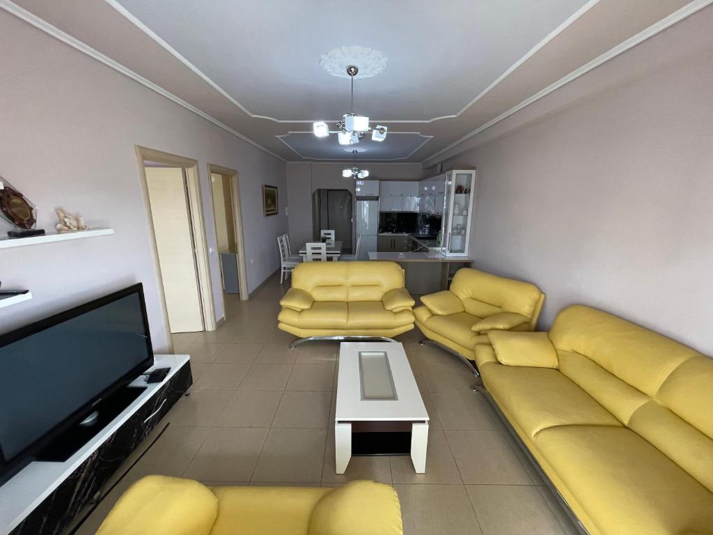 Flower Apartment Sarande - Imazhi 9