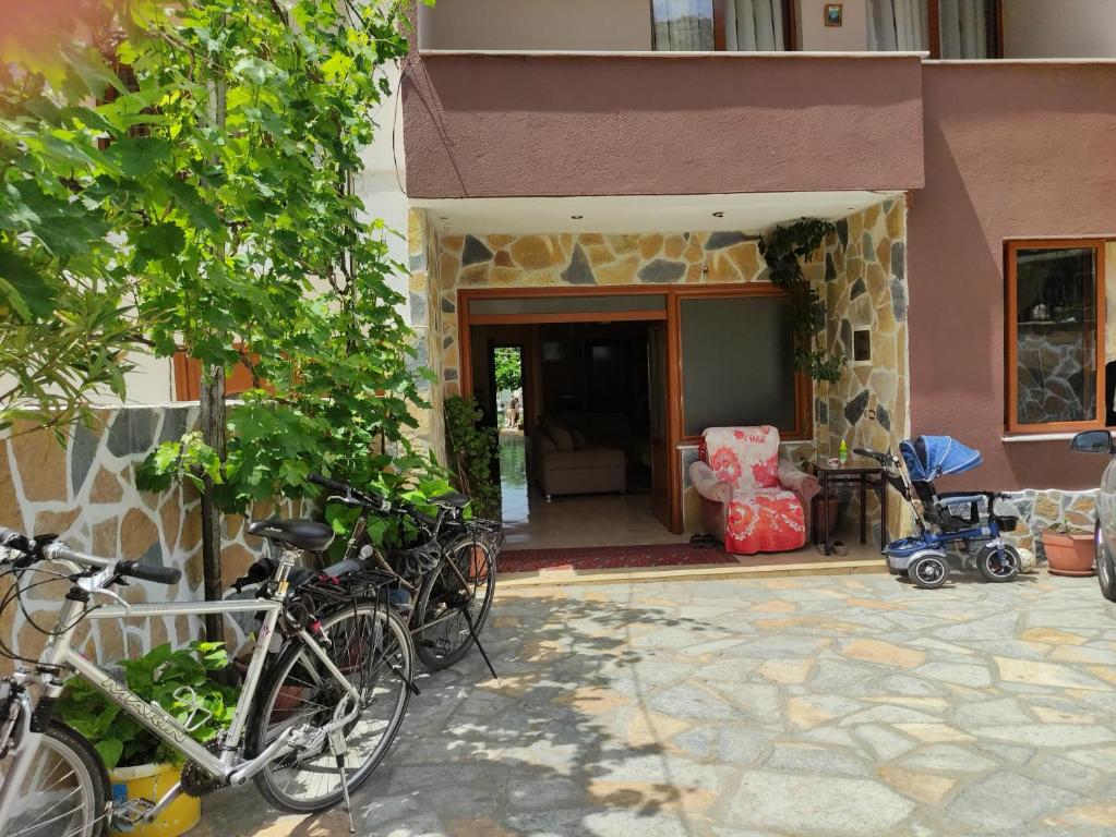 Fotografie z fotogalerie ubytování ERDA LAKESIDE Guesthouse v destinaci Lin