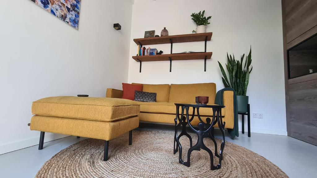 Koninginnehuis 35 - One-Bedroom Apartment