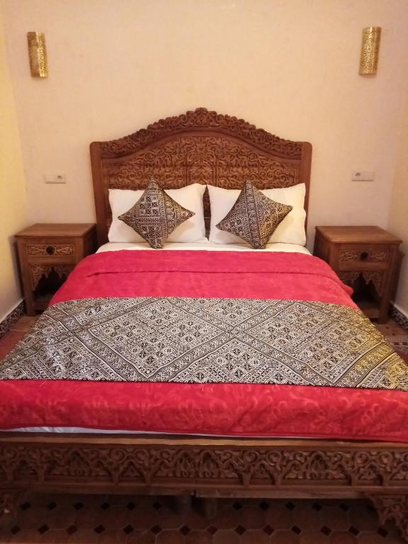 Postel nebo postele na pokoji v ubytování Riad Palais Marouane