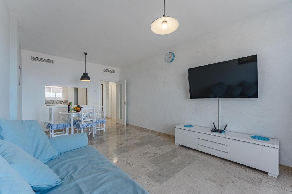 TV a/nebo společenská místnost v ubytování Santiago Astalavista sea view 4