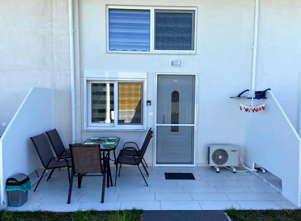 Patio nebo venkovní prostory v ubytování Apartment Radosevic