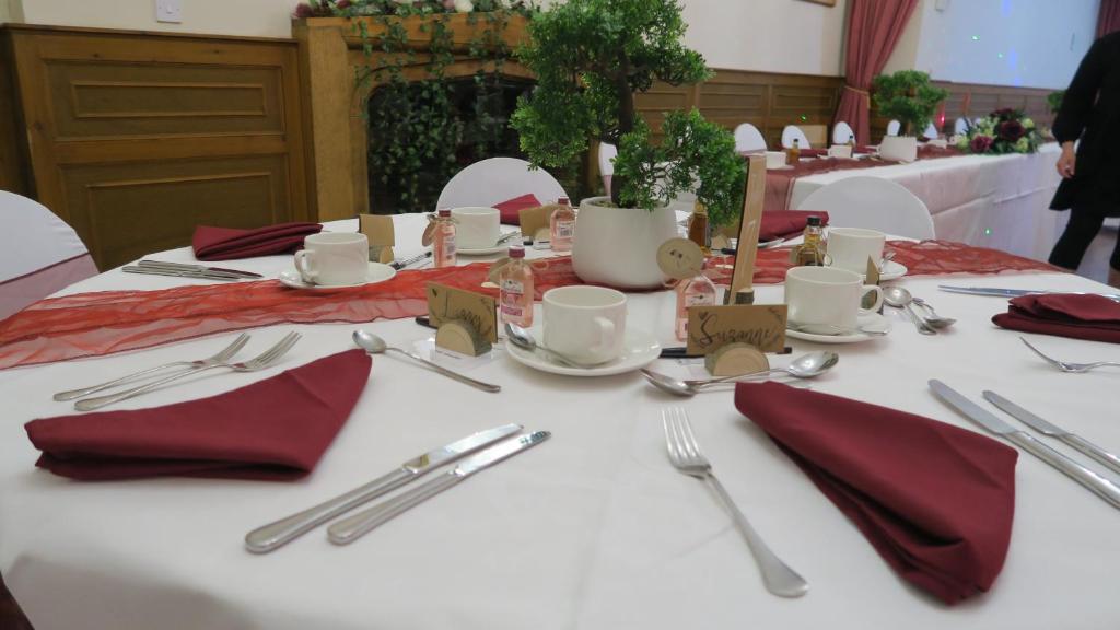 Restoran või mõni muu söögikoht majutusasutuses George and Abbotsford