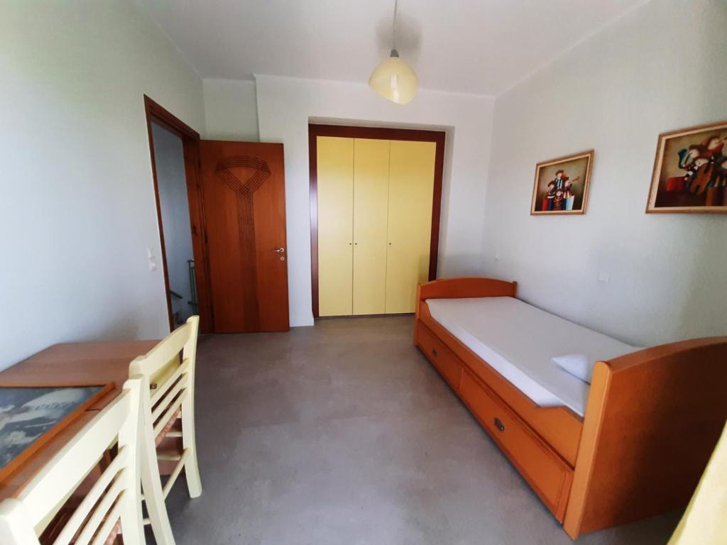 Posteľ alebo postele v izbe v ubytovaní Spacious Holiday House with Shared Pool