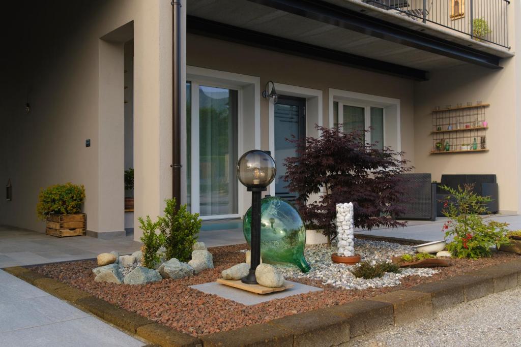 Zahrada ubytování SANTINO'S HOUSE
