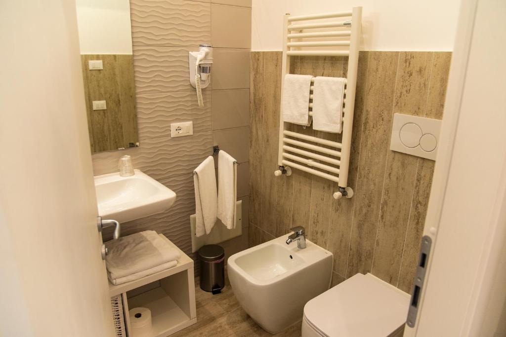 ON' MICHELE GUEST HOUSE - 16