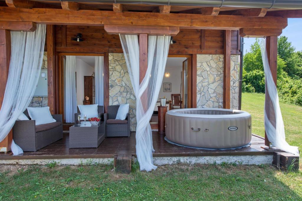 B&B Villa Irene Plitvice Lakes - Deluxe Studio Con Jacuzzi Privato