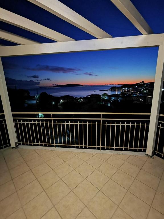Balkon lub taras w obiekcie Pelagia's Apartments Finikounda