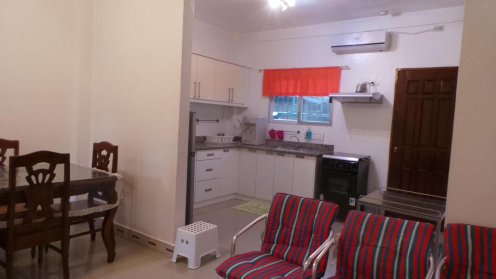 Kuchyň nebo kuchyňský kout v ubytování Magdalene Apartment