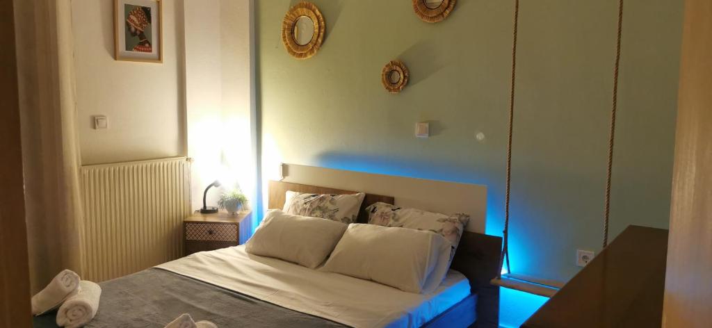 Llit o llits en una habitació de Blossom Apartment Kos