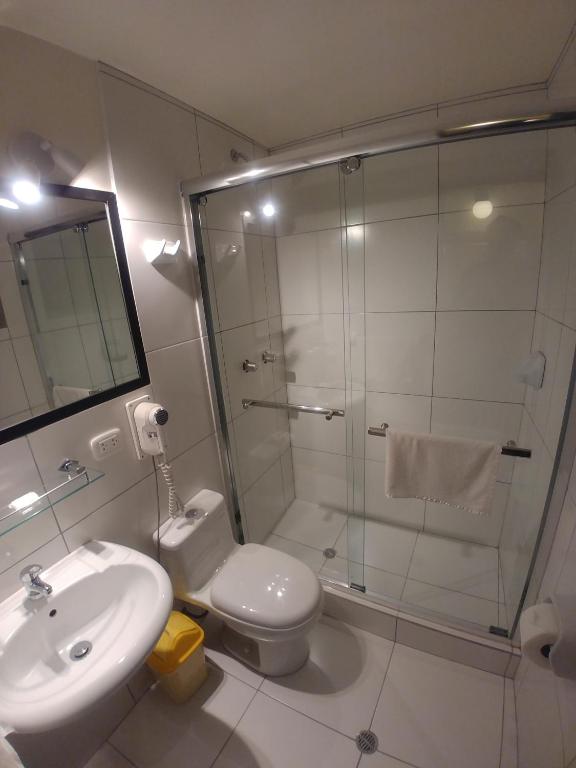 Koupelna v ubytování Hostal Corihuasi