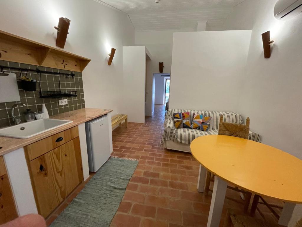 Monte do Pantaleão - Maison D'une Chambre