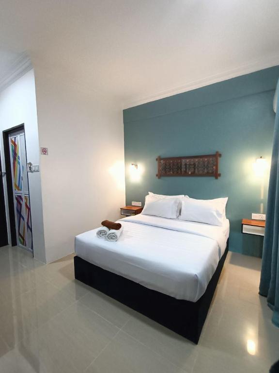 VILLA WANIE INN - Salle Familiale Avec Balcon