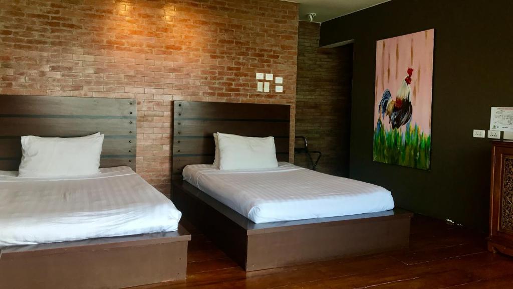 Villas by Eco Hotels Batangas - Triple Deluxe Room