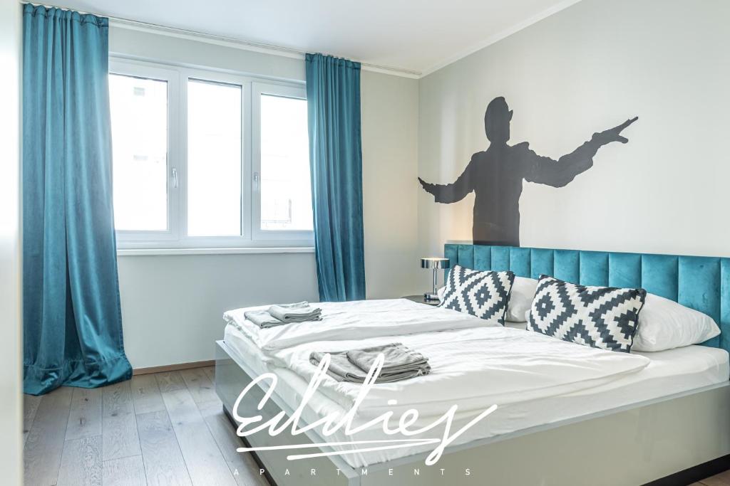 Eddie’s Design Apartments - 9