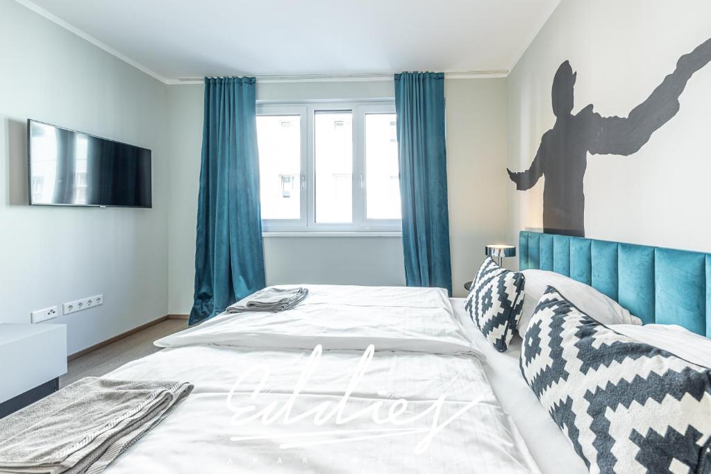 Eddie’s Design Apartments - 10