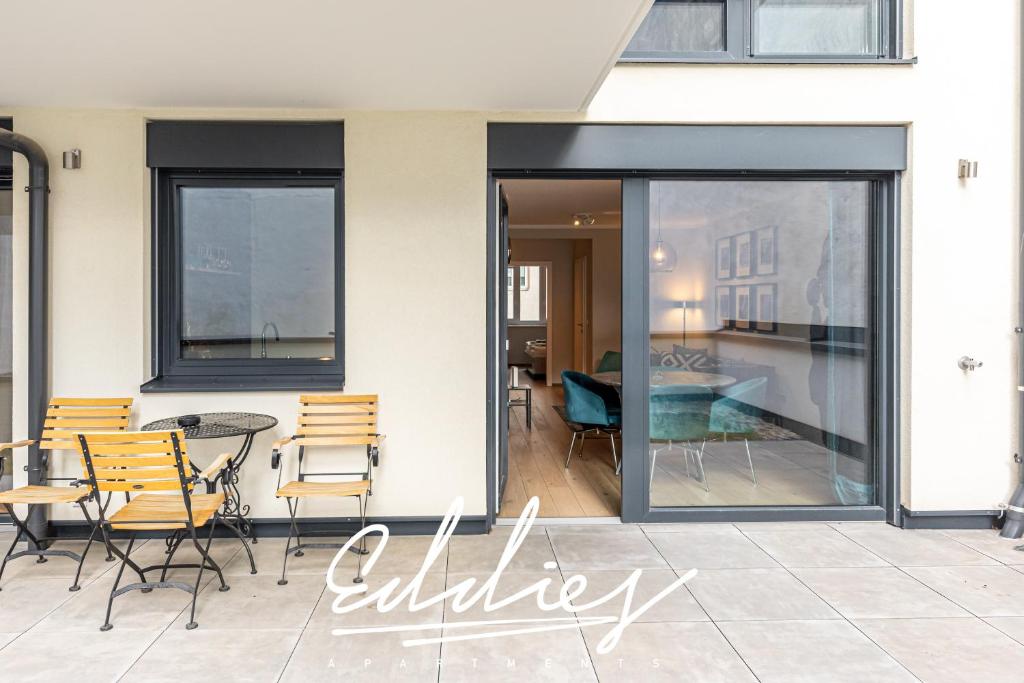 Eddie’s Design Apartments - 19