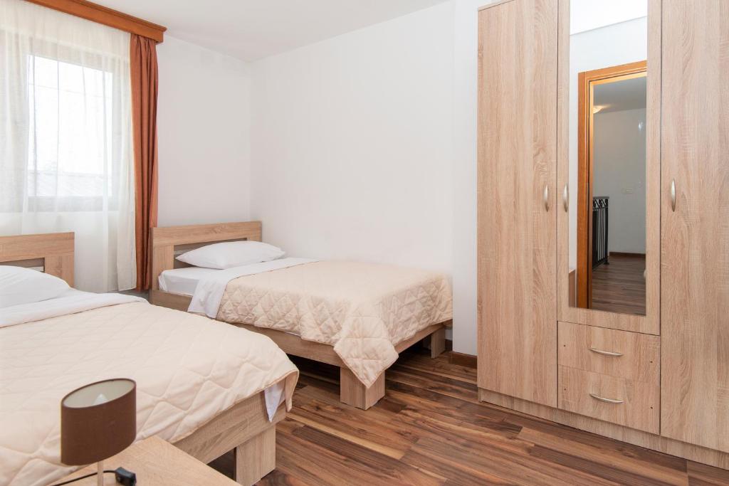 Ethno Village St George - 11