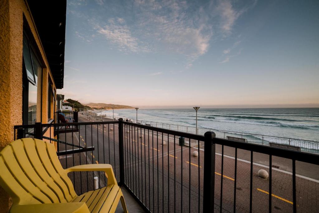 Esplanade Apartments - Resim 21