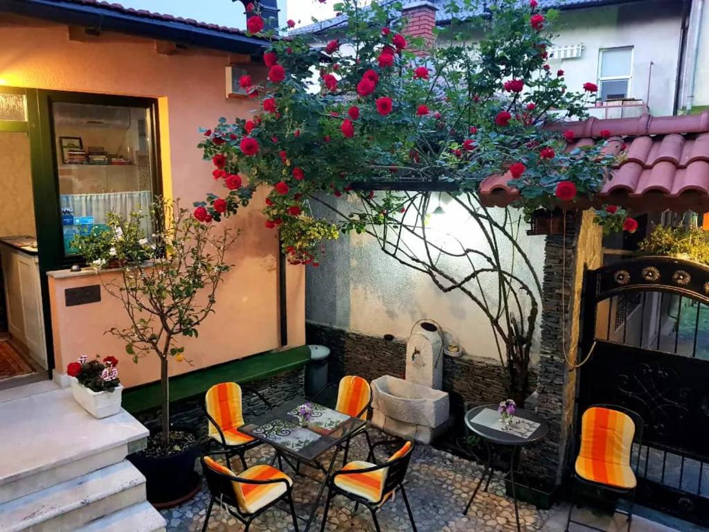 Zahrada ubytování Hotel Kandilj