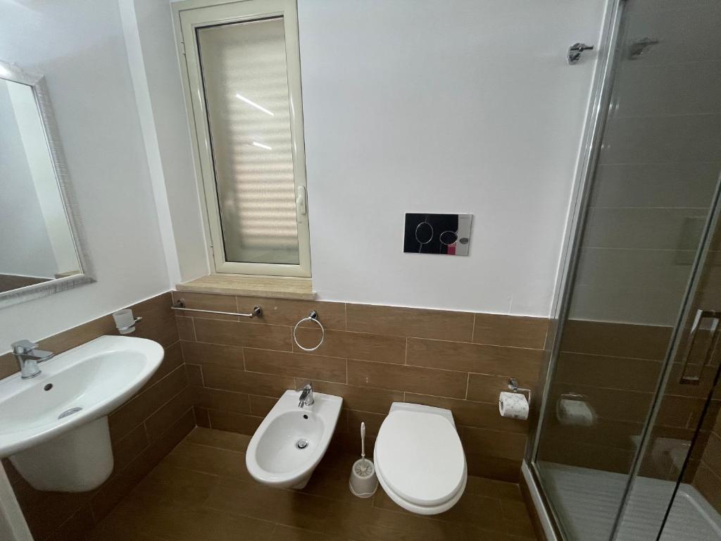 Villa Maria Sofia - Triple Room With Private Bathroom