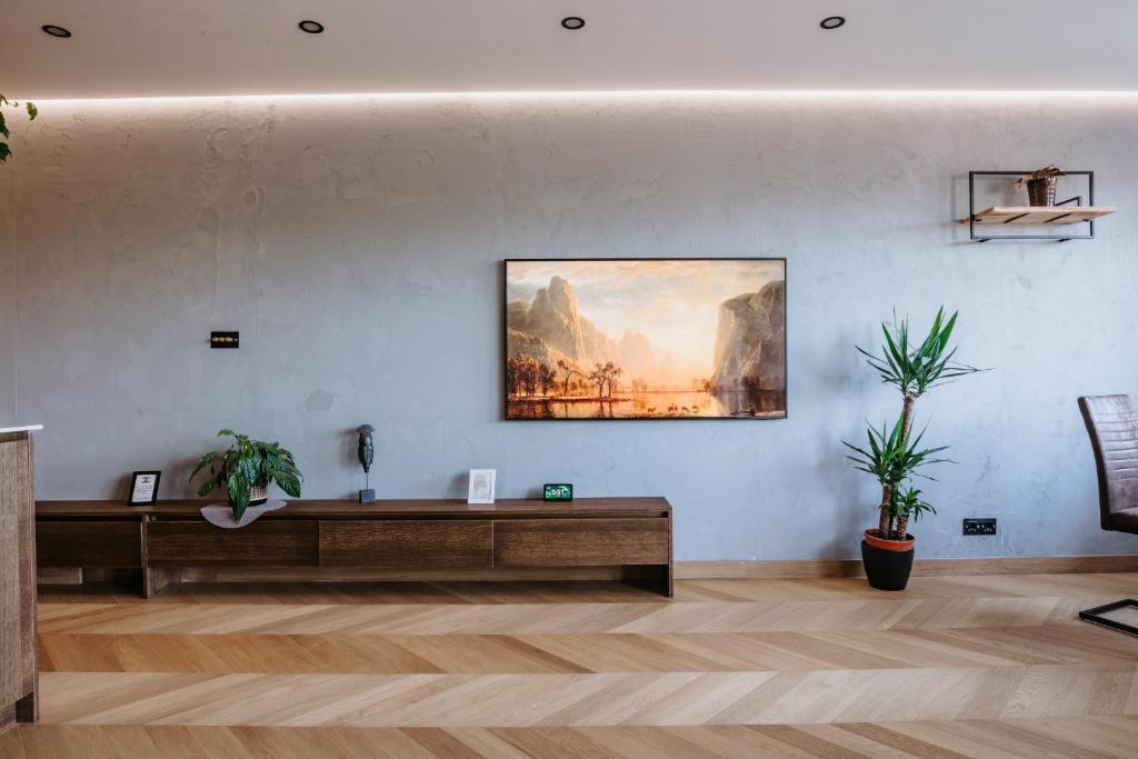 Minimalist Design Penthouse - Kosice Old Town - Housity