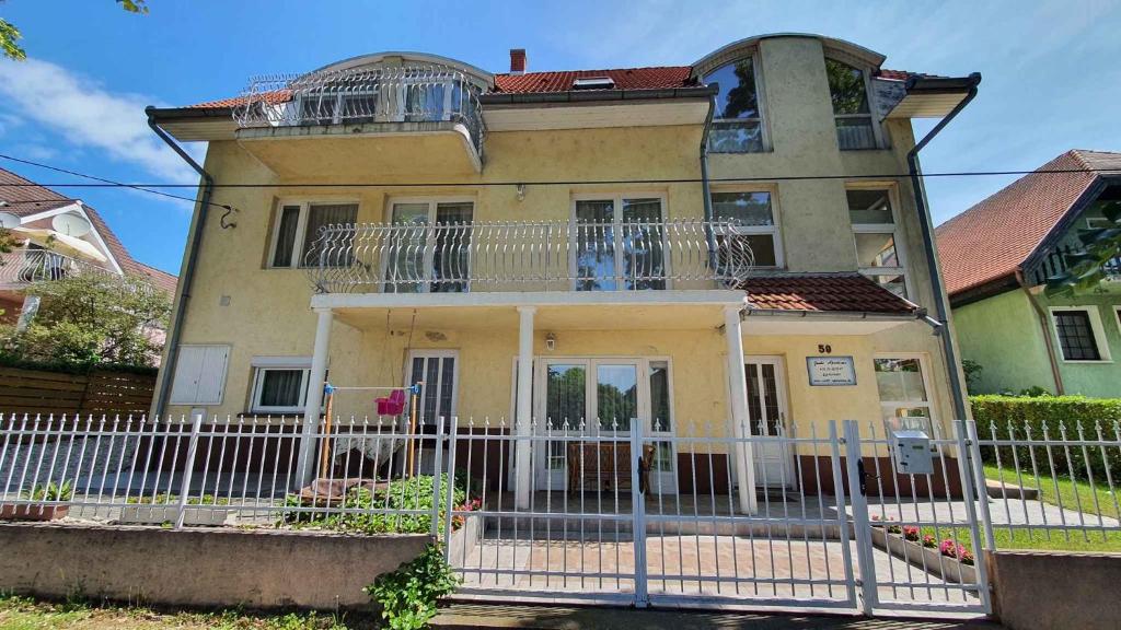 Gallery image of Two-Bedroom Apartment Siofok near Lake in Somogyfok