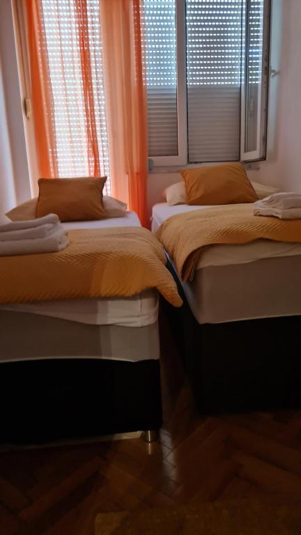 Sara - Two-Bedroom Apartment